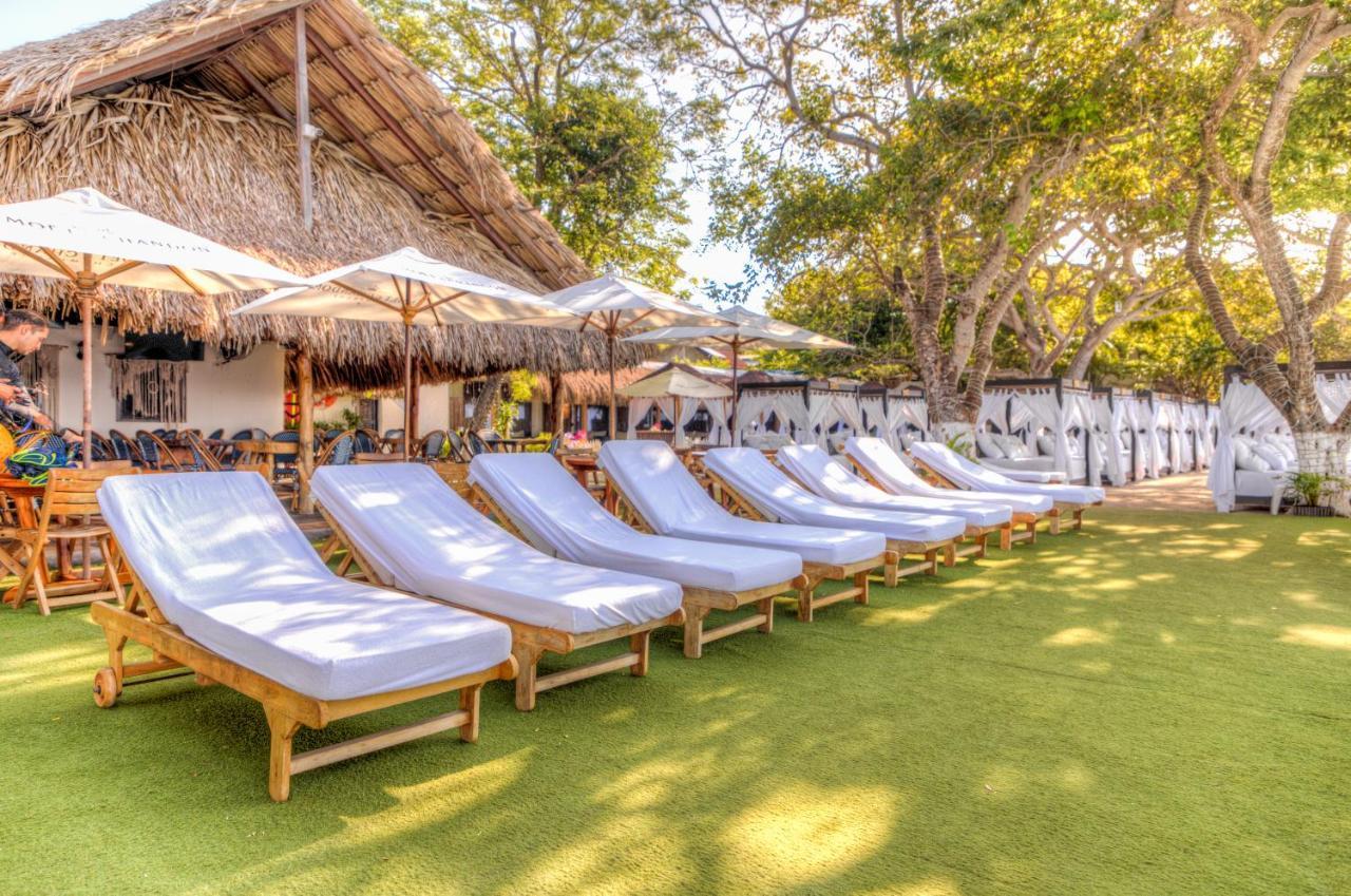 Bora Bora Beach Club & Hotel Исла-Гранде Экстерьер фото