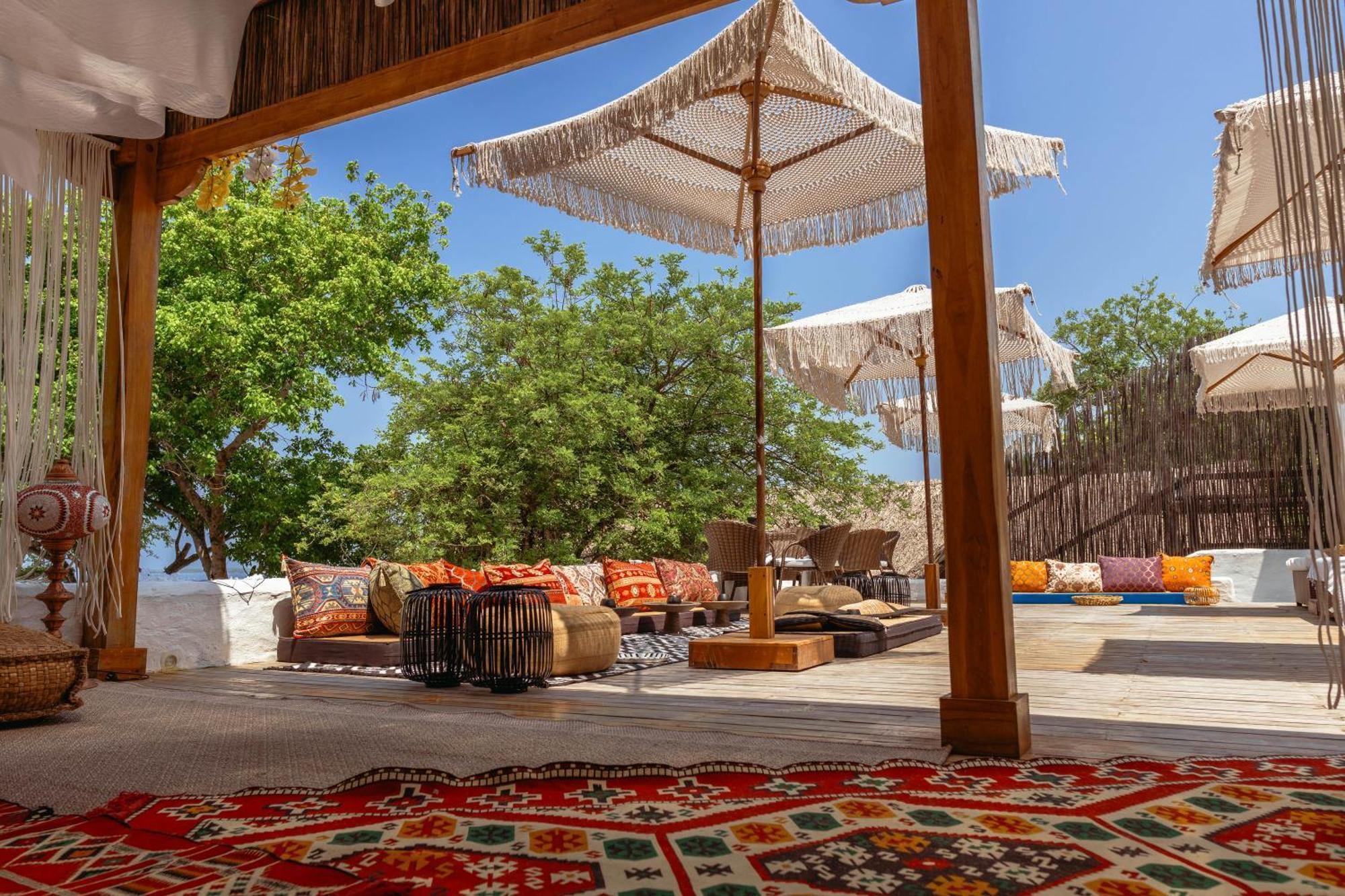 Bora Bora Beach Club & Hotel Исла-Гранде Экстерьер фото