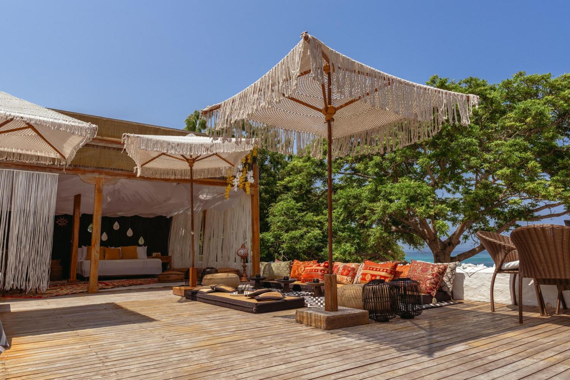 Bora Bora Beach Club & Hotel Исла-Гранде Экстерьер фото