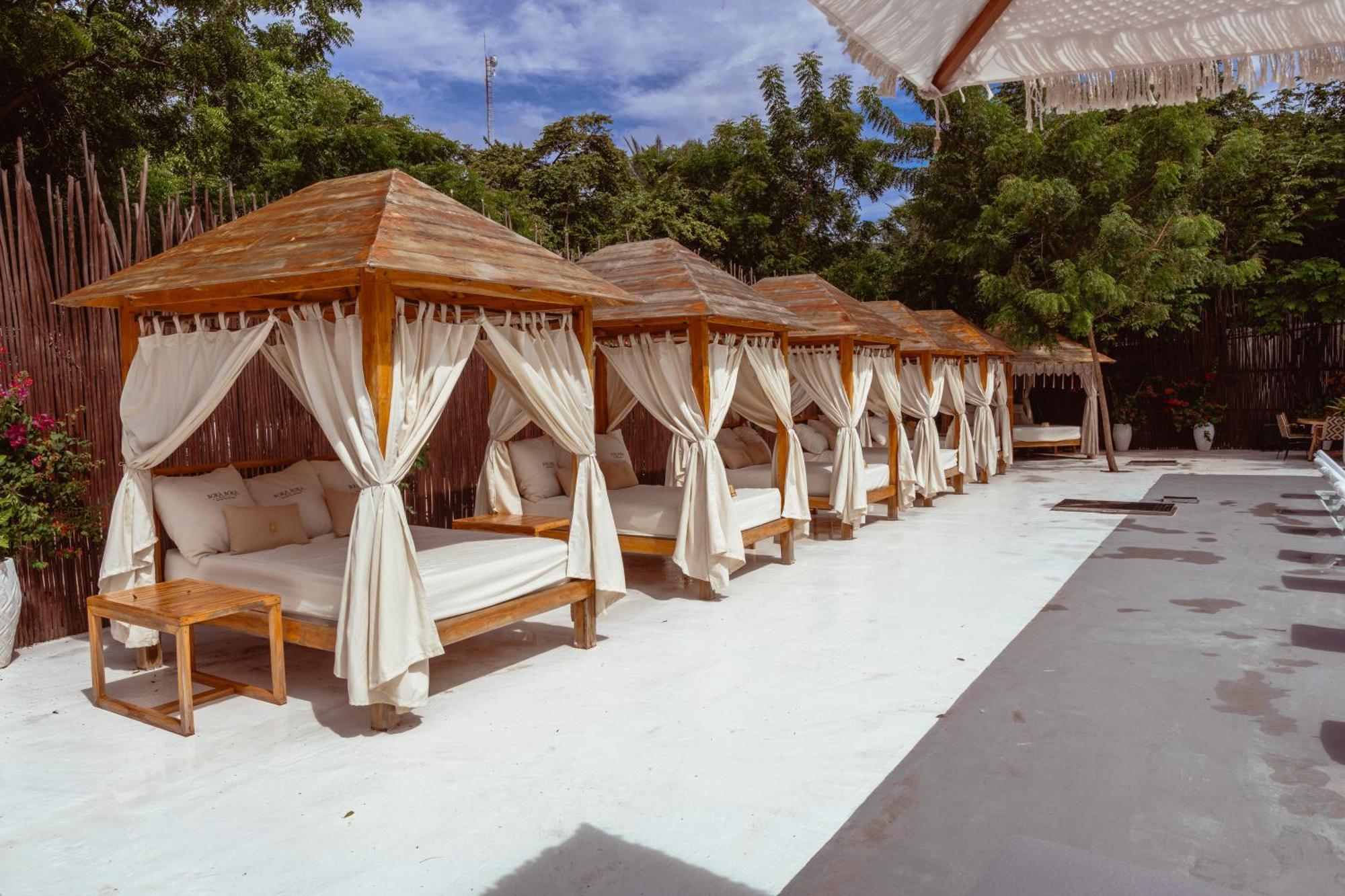 Bora Bora Beach Club & Hotel Исла-Гранде Экстерьер фото