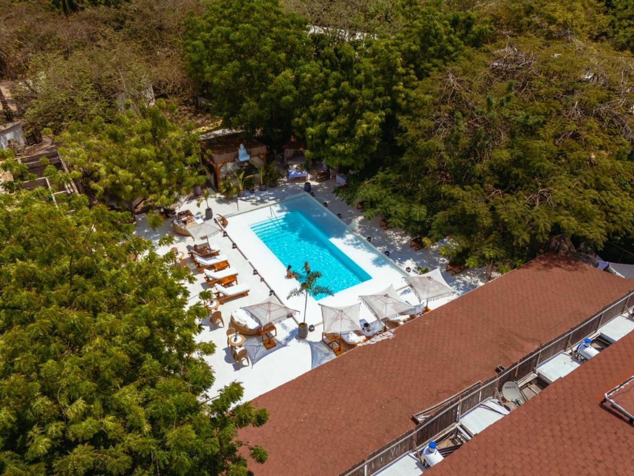 Bora Bora Beach Club & Hotel Исла-Гранде Экстерьер фото